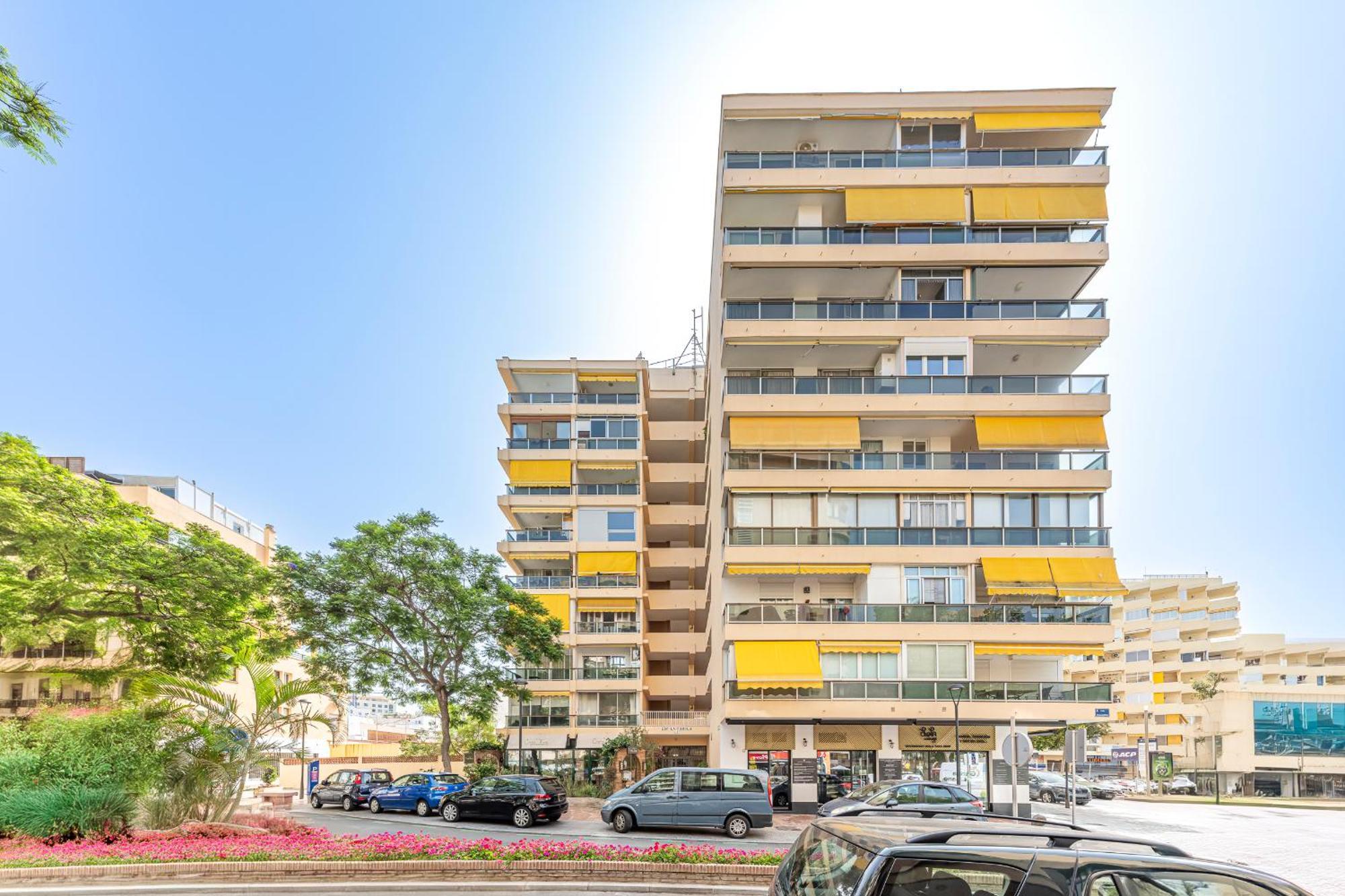 El Faro Deluxe Apartment